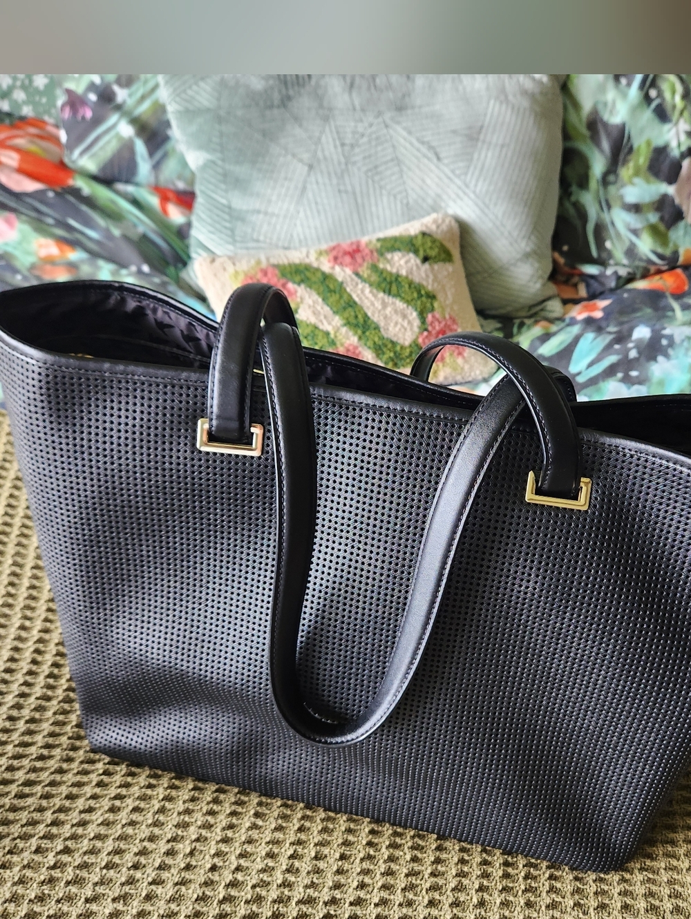 Lo & Sons Seville Tote